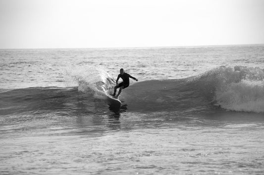 Andrea doing a cutback on a 5'5 fish.