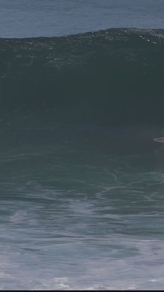 Video of Paco surfing the step up in Morocco.